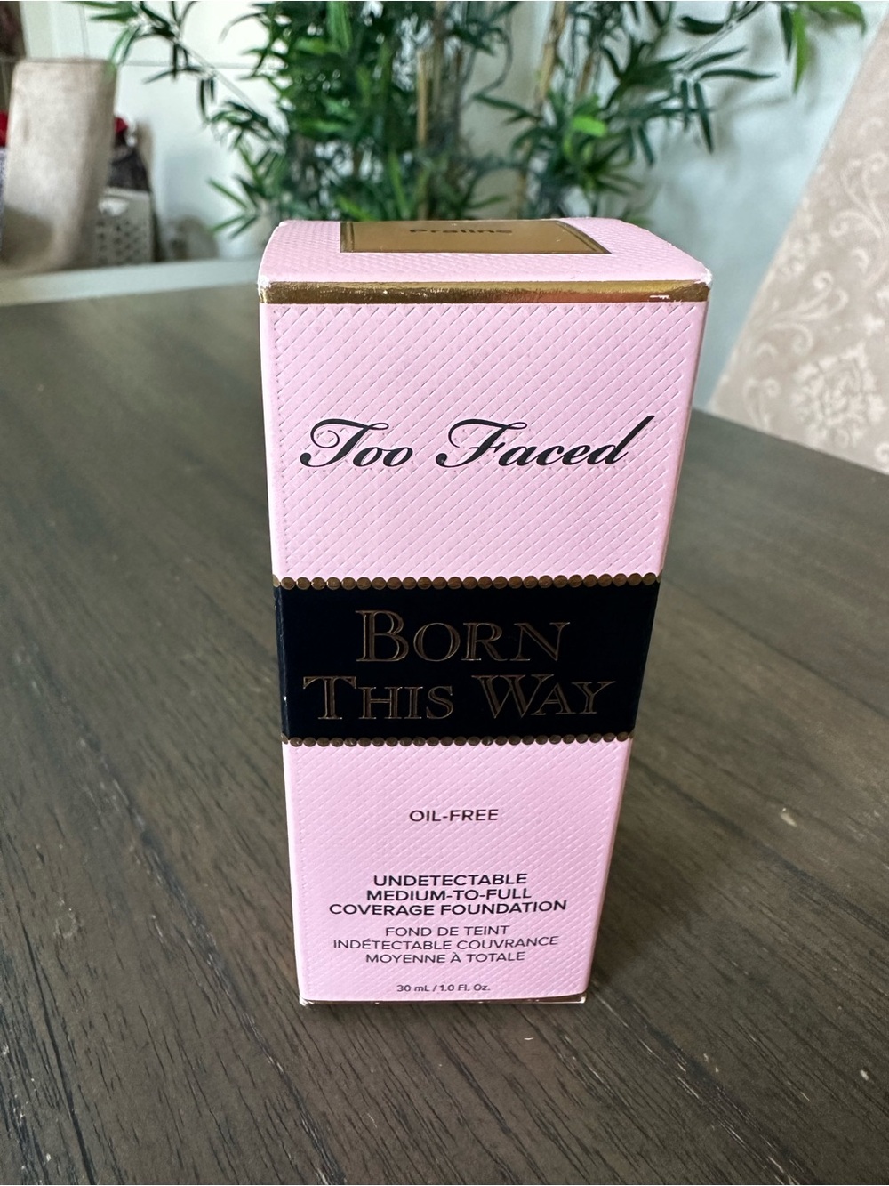 Too Faced Born This Way Foundation - Praline